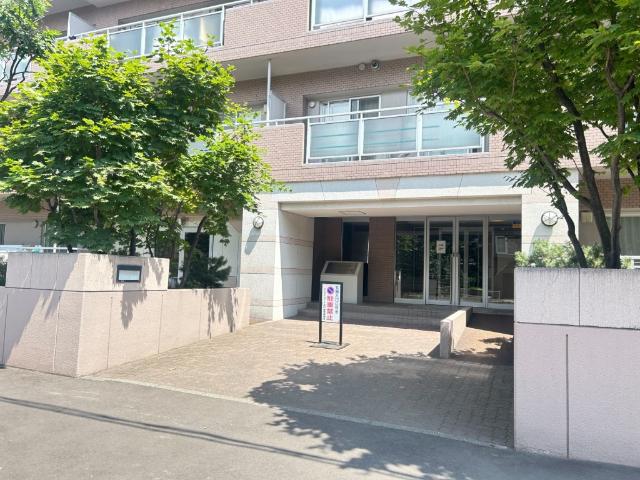 クレストコート北31条 エントランス