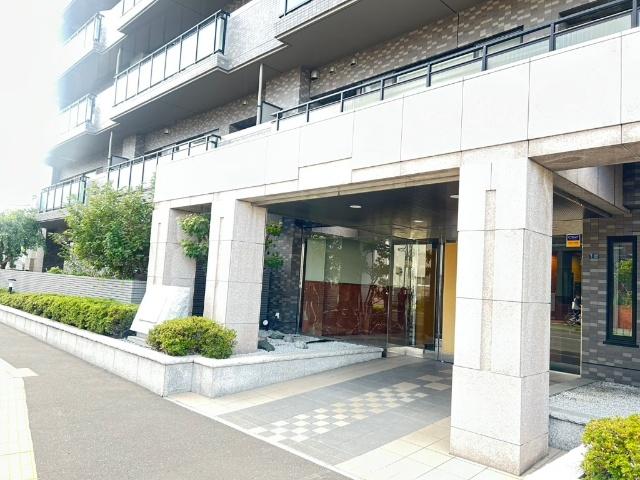 じょうてつドエル・アイム学園前ルピナスコート エントランス