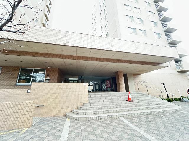 ラポール永山公園 エントランス