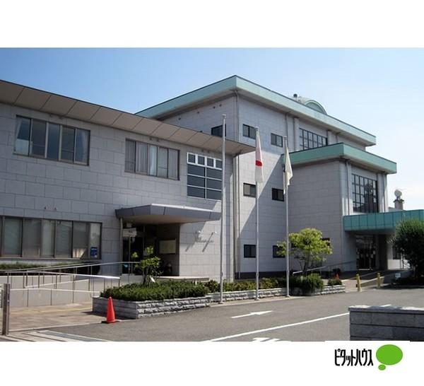 和歌山市中央サービスセンター：736m