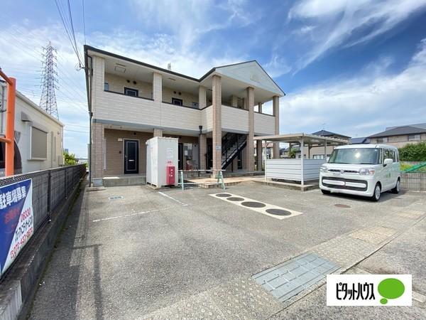 エタニティコートⅡ番館（102） 駐車場