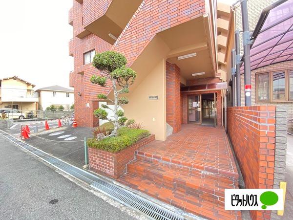 メゾン西前（501） エントランス