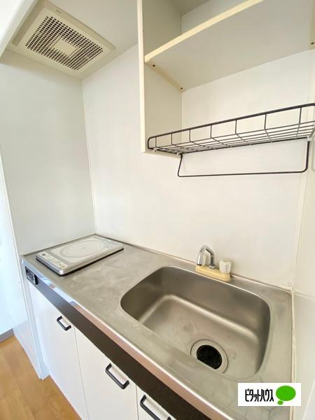 和歌山市紀三井寺マンション キッチン