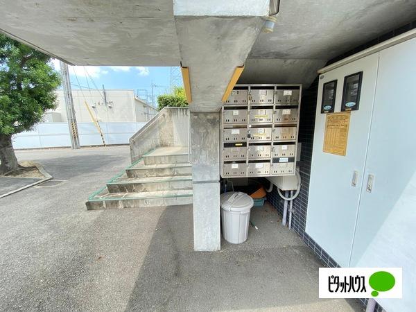 Nビル向陽館（105） エントランス