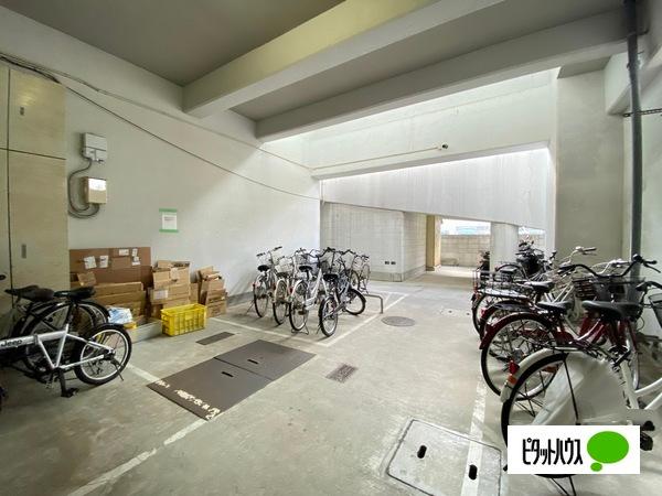 パリ・シャトー本町（403） 共有部分