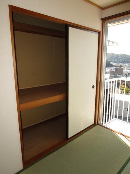 プレジール関戸（101） 収納