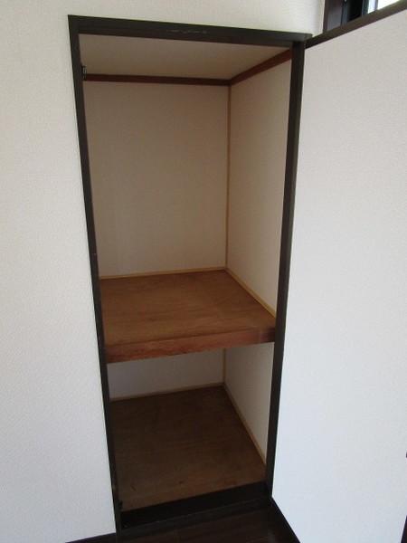 プレジール関戸（101） 収納