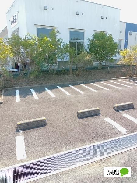 グリーンプラザ中島Ⅰ　別棟（Ｂ） 駐車場