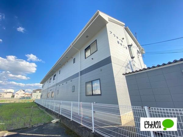 プラドール西小二里（202） 外観