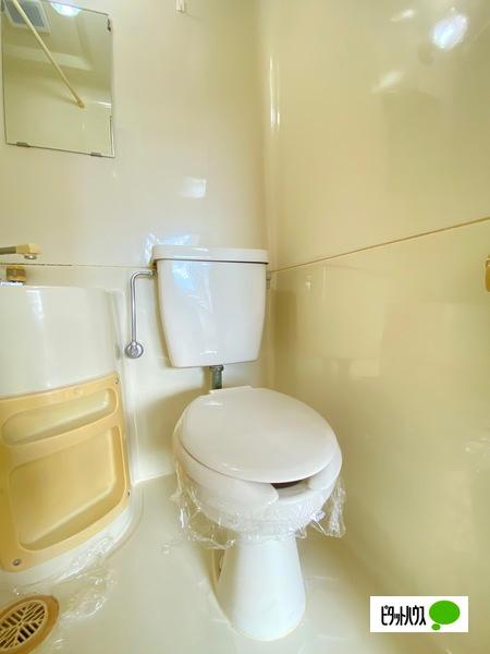 グランセオ屋形（5B） トイレ