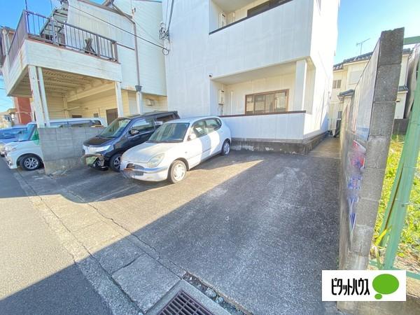 マンションナナヤマ田尻（306） 駐車場