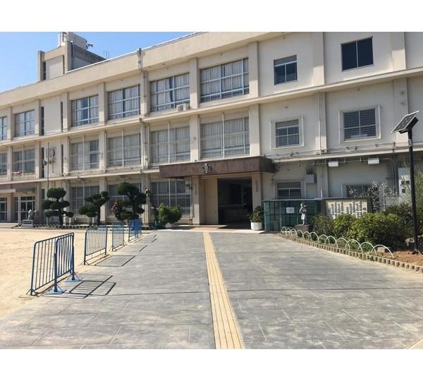 和歌山市立四箇郷小学校：1527m