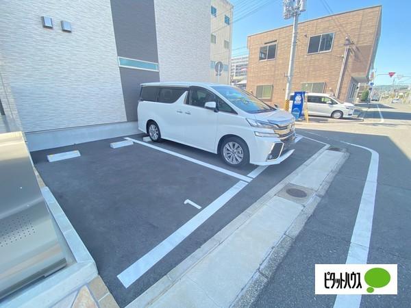 フジパレス吹屋町Ⅱ番館（103） 駐車場