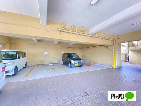 ヤマイチPLAZA吉田Ⅰ（403） 駐車場
