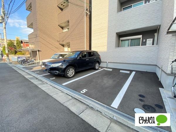 フジパレス和歌山黒田Ⅱ番館（202） 駐車場