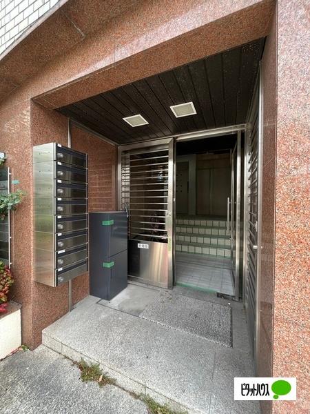 和歌山市吹上マンション エントランス