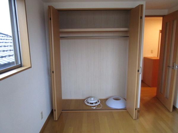 ラ・グラース吹屋町（2-B） 収納