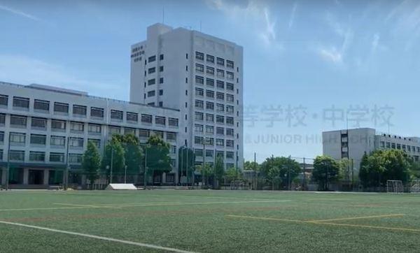 私立近畿大学附属和歌山中学校：1085m