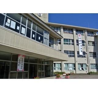 和歌山市立貴志中学校：1515m