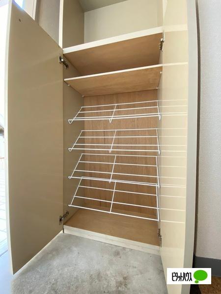 タウニィ名草（103） 収納