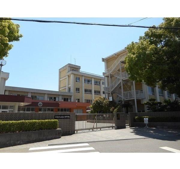 和歌山市立紀之川中学校：3244m