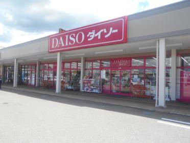 セブンイレブン貴志川町前田店：244m