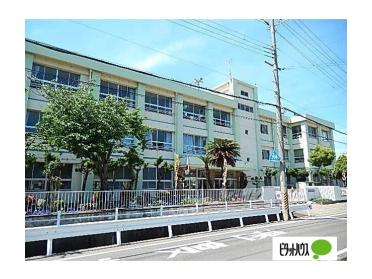 和歌山市立福島小学校：721m