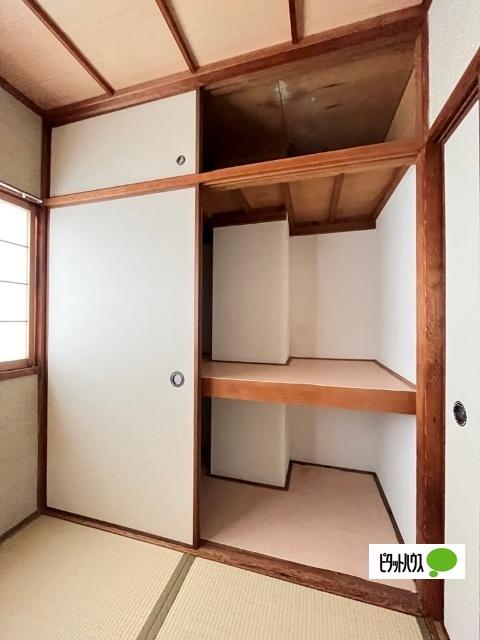 堀止マンション 収納