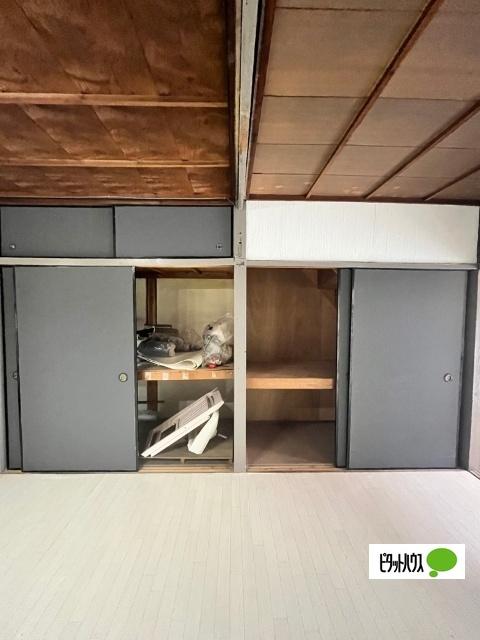 和歌山市本町一戸建 収納