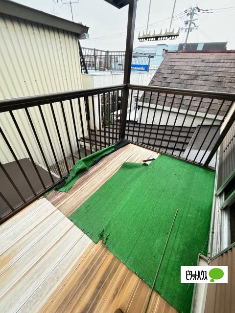 和歌山市本町一戸建 バルコニー