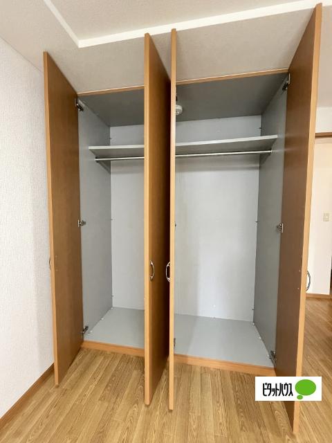 コムス・エルアール（103） 収納