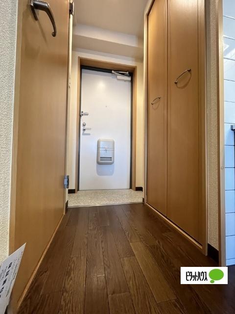カーサ　ベルカント（305） 玄関