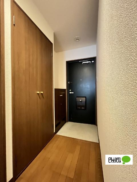 和歌山市紀三井寺マンション 玄関