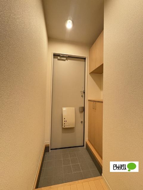 サンメゾン紀三井寺（203） 玄関