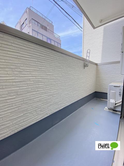 フジパレス吹屋町サウス（301） バルコニー