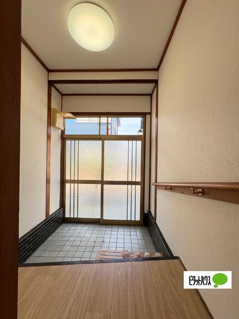 和歌山市木ノ本一戸建 玄関