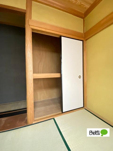 和歌浦東3丁目5-15K戸建 収納