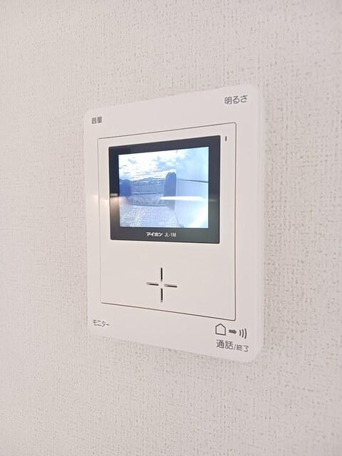 ヴィラ　ヒルズ　Ａ（103） 玄関