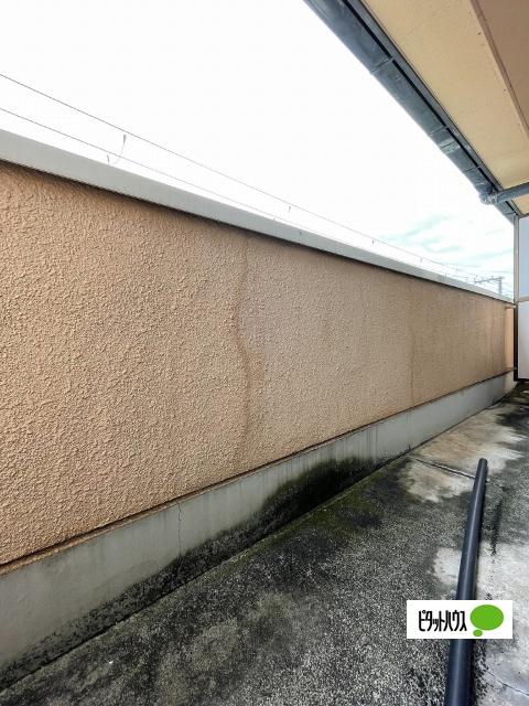 シャールス園部（301） バルコニー