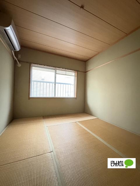 エスポワールＴＡＪＩＲＩ（102） 玄関