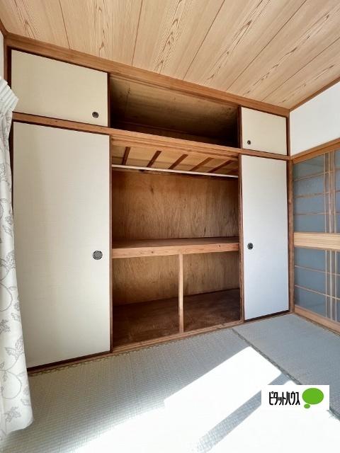 サンハイツ中之島（406） 収納