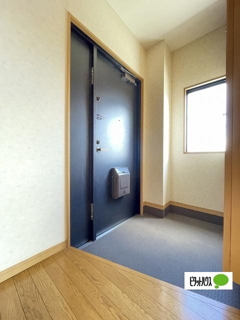 レスペート西庄Ⅴ（301） 玄関