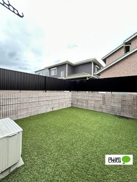 海南市岡田アパート バルコニー