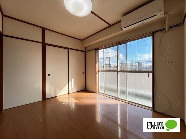 望洋マンション（302） リビング