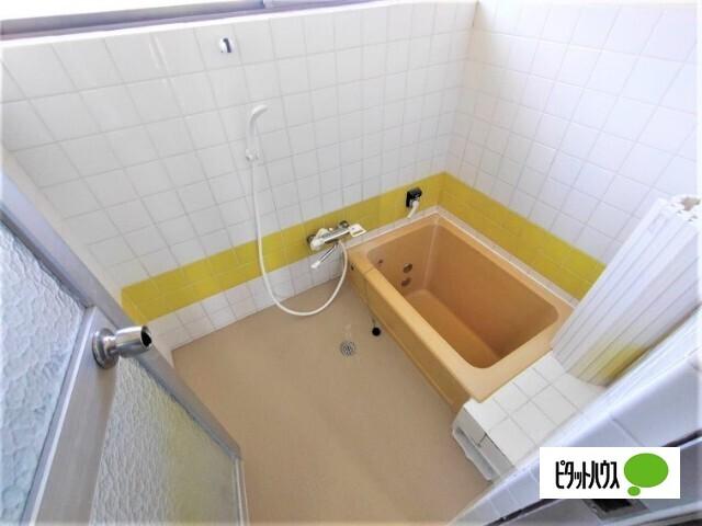 岩出市新田広芝一戸建 バス／シャワー
