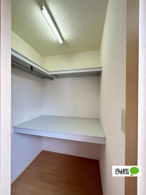 MAST COURT秋葉（110） 収納