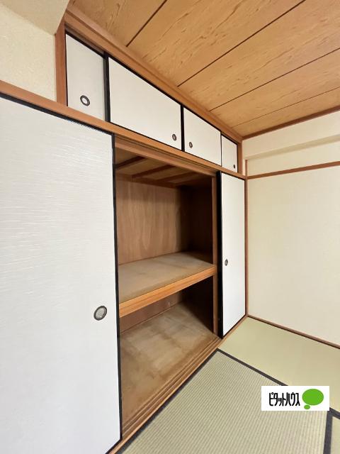 センチュリーコート紀ノ川（107） 収納
