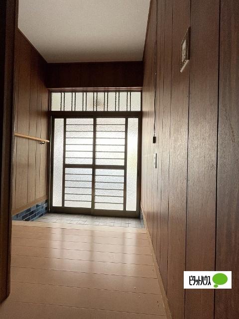 園部　戸建て（-） 玄関
