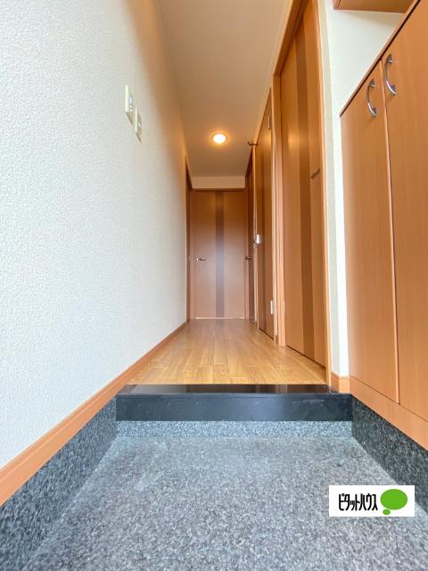 グレイシャスパレス千代（102） 部屋画像
