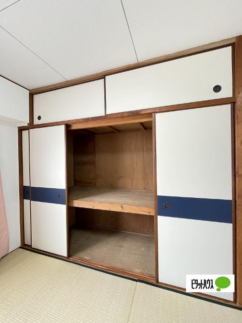 メゾン紀ノ川（1A） 収納